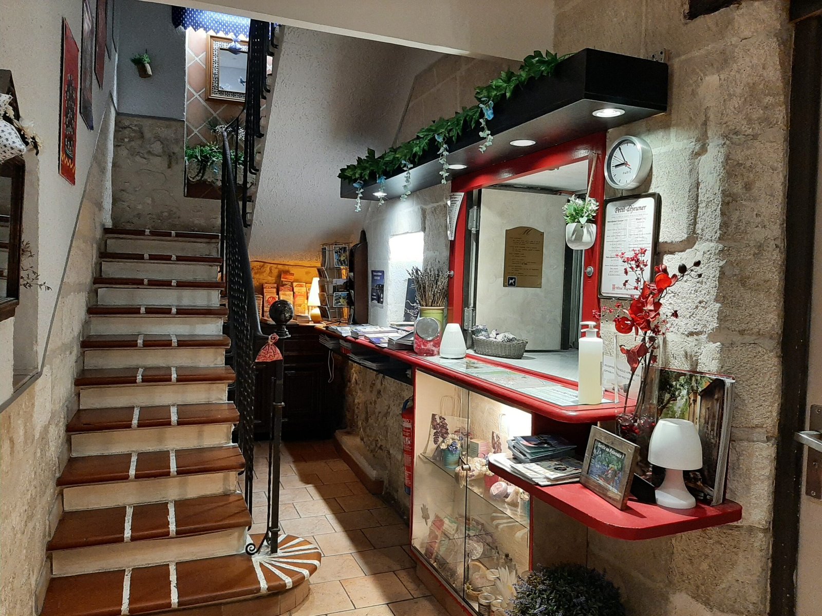 Lobby 005-2